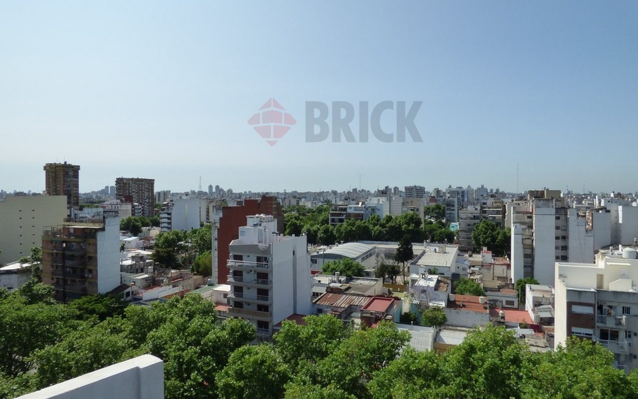 ALVAREZ JONTE, AV. al 2700 Piso 2 24