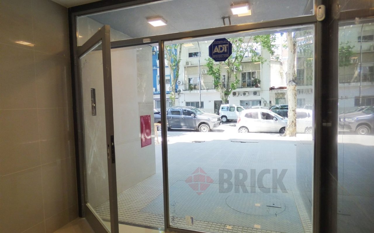 ALVAREZ JONTE, AV. al 2700 Piso 2 29