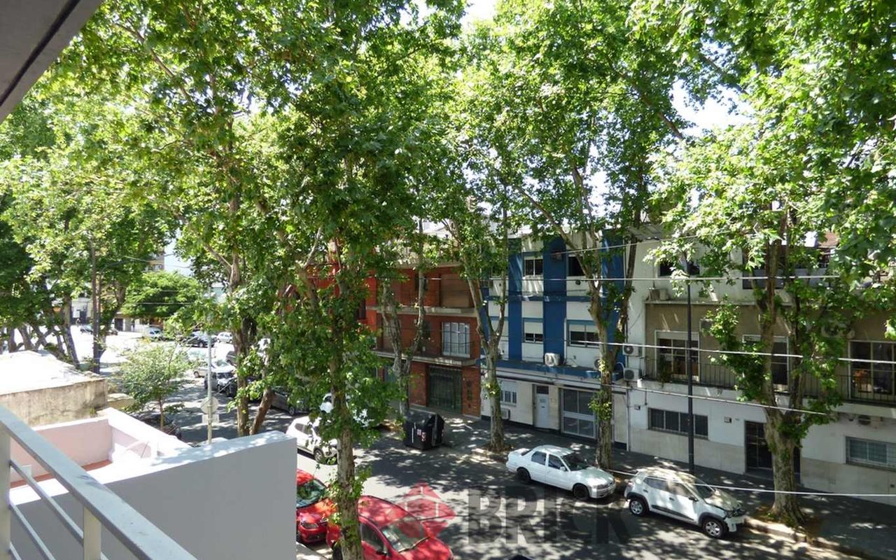 ALVAREZ JONTE, AV. al 2700 Piso 2 6