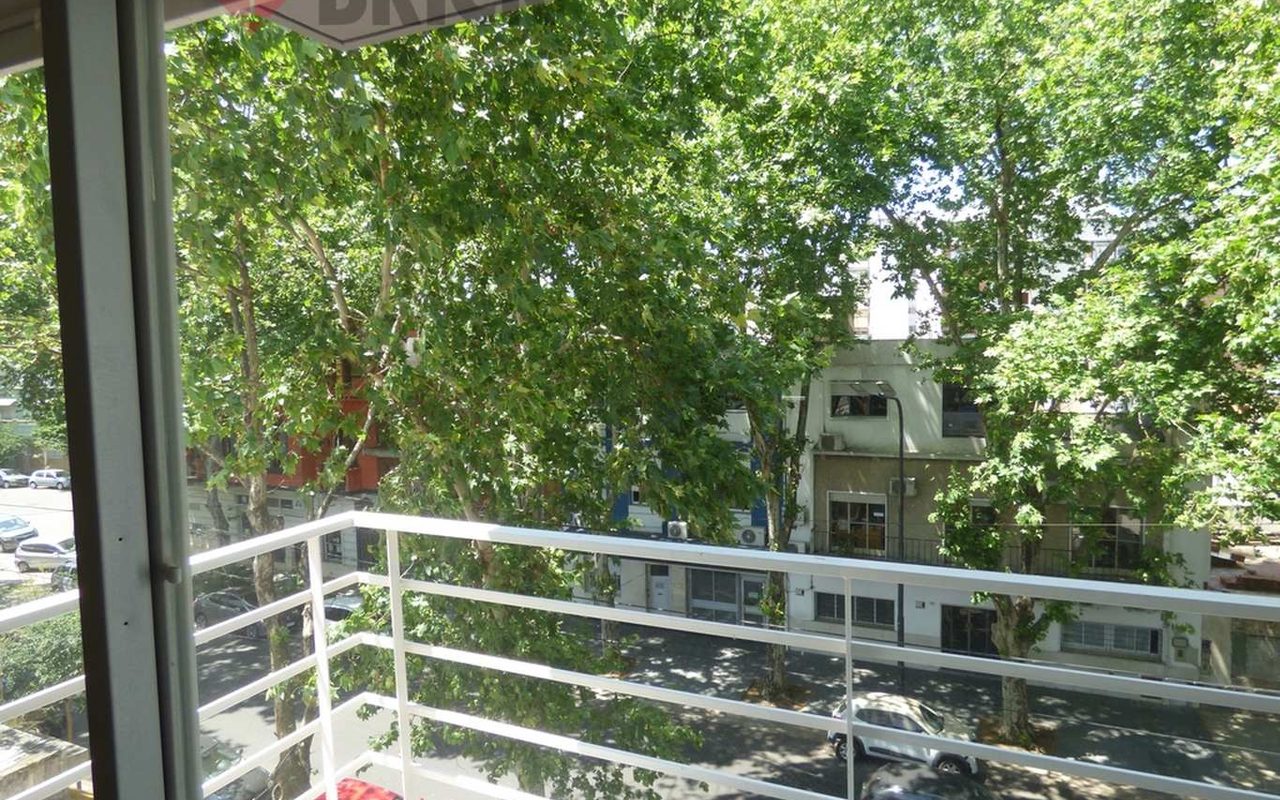 ALVAREZ JONTE, AV. al 2700 Piso 3 12