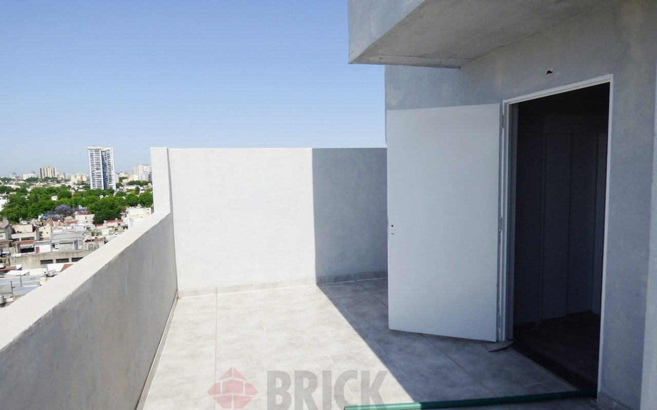 ALVAREZ JONTE, AV. al 2700 Piso 3 25