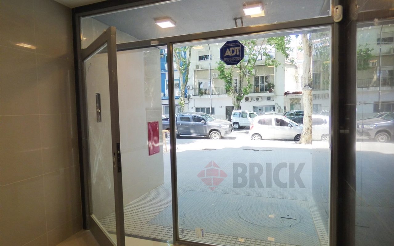 ALVAREZ JONTE, AV. al 2700 Piso 3 28