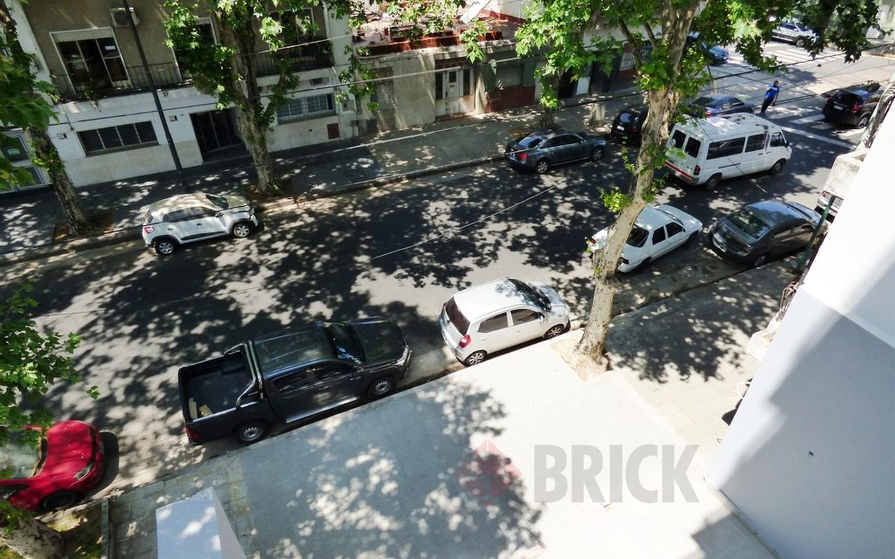 ALVAREZ JONTE, AV. al 2700 Piso 3 8