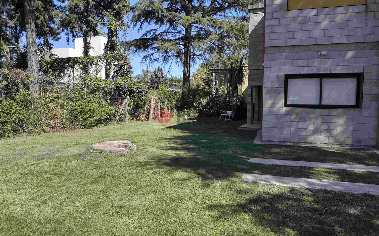 CLUB PRIVADO LOMA VERDE 31