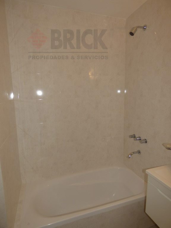 GURRUCHAGA al 2300 10