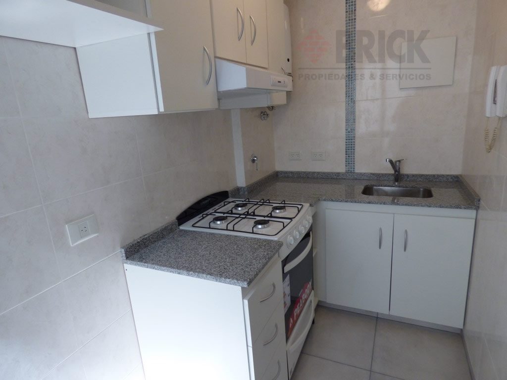 GURRUCHAGA al 2300 12