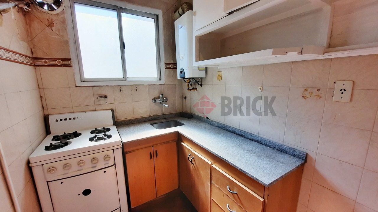 LARREA al 1000 Piso 9 16