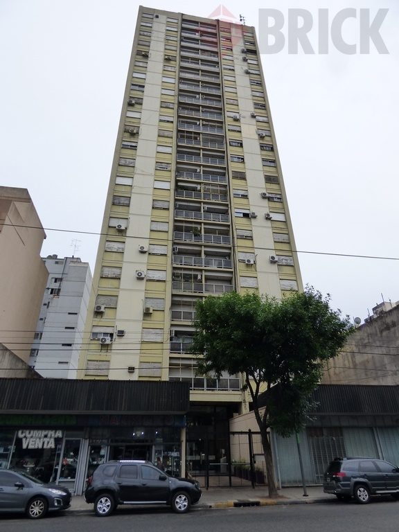 SALTA al 1300 Piso 13 38