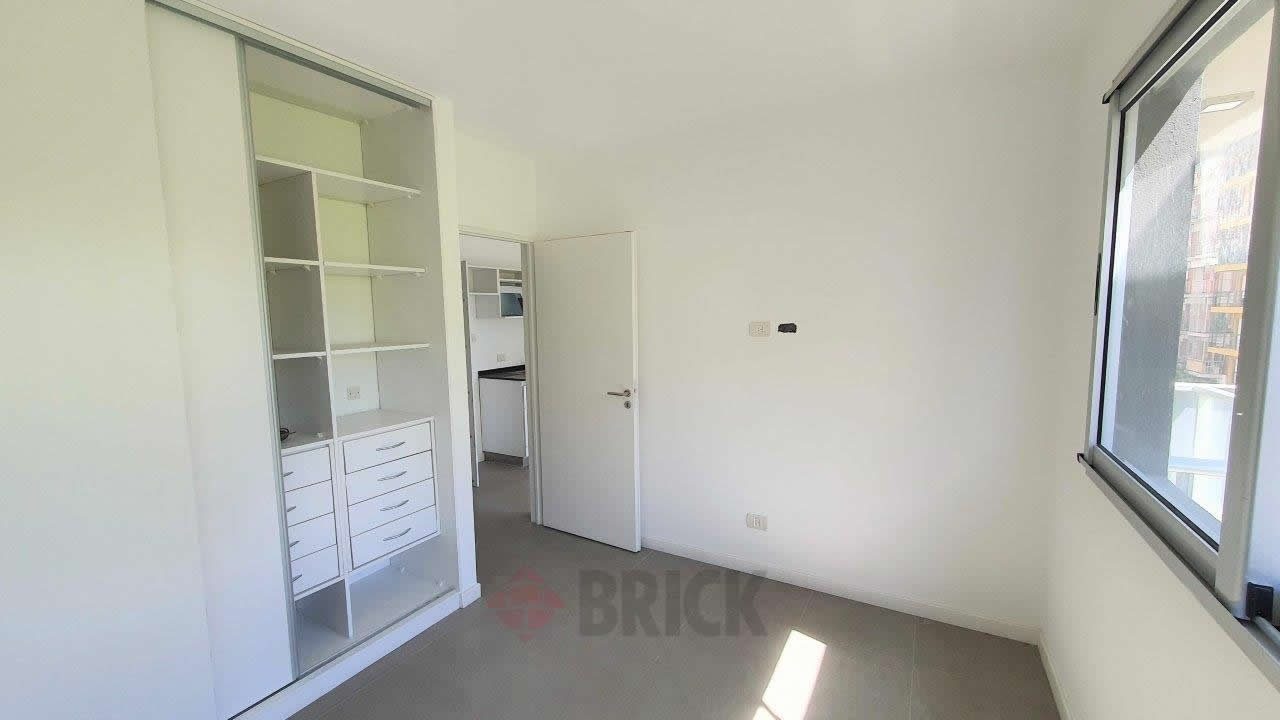 CABRERA, JOSE ANTONIO al 3100 Piso 5 12