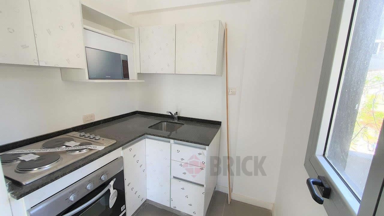 CABRERA, JOSE ANTONIO al 3100 Piso 5 4