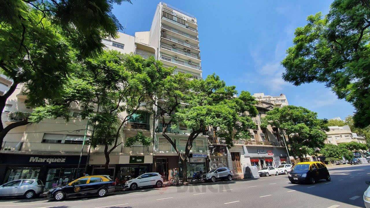 CORRIENTES, AVDA. al 4900 Piso 1 1