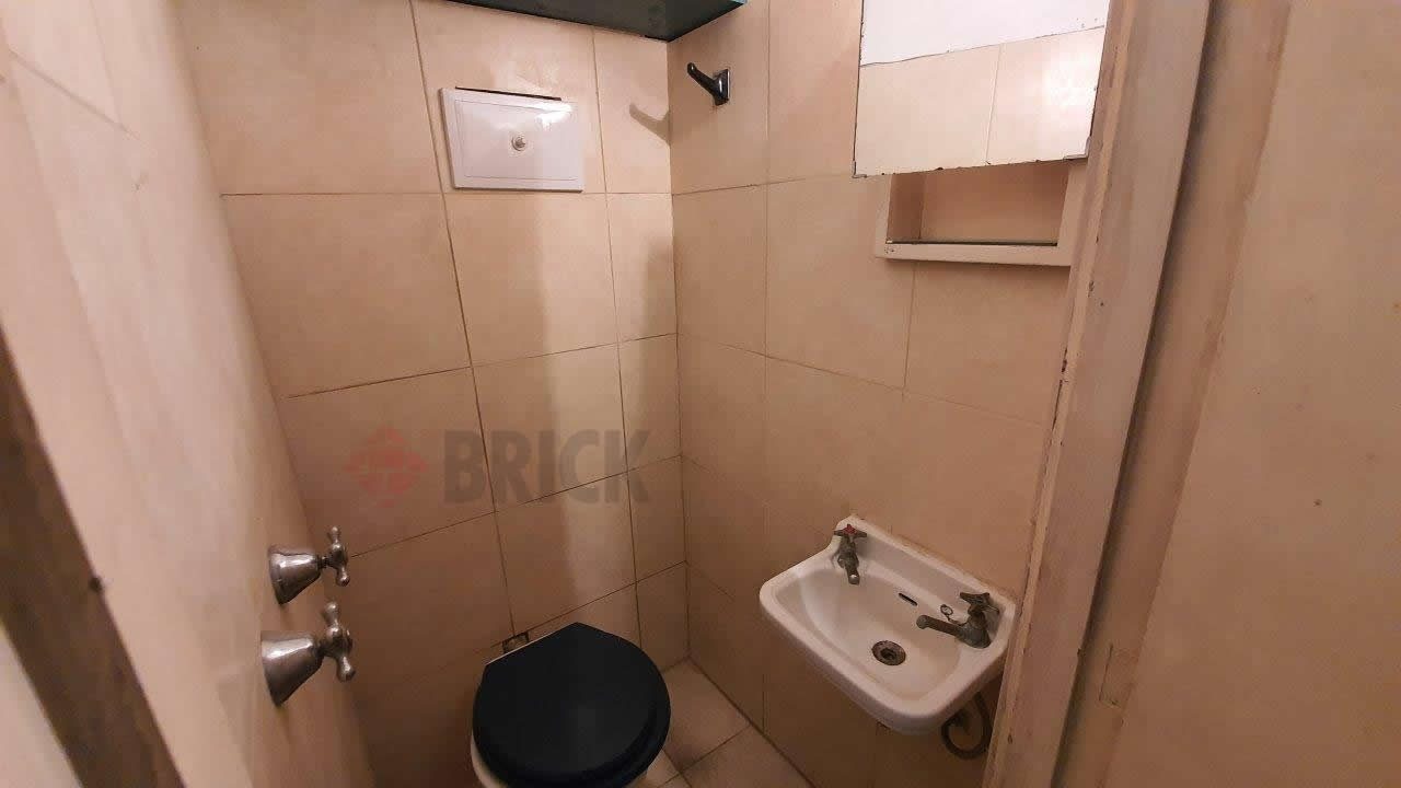 CORRIENTES, AVDA. al 4900 Piso 1 21