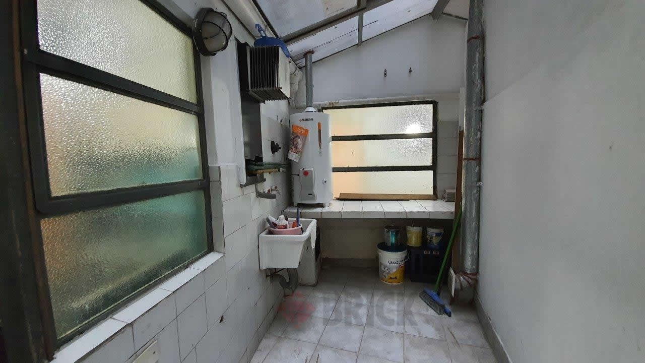 CORRIENTES, AVDA. al 4900 Piso 1 22