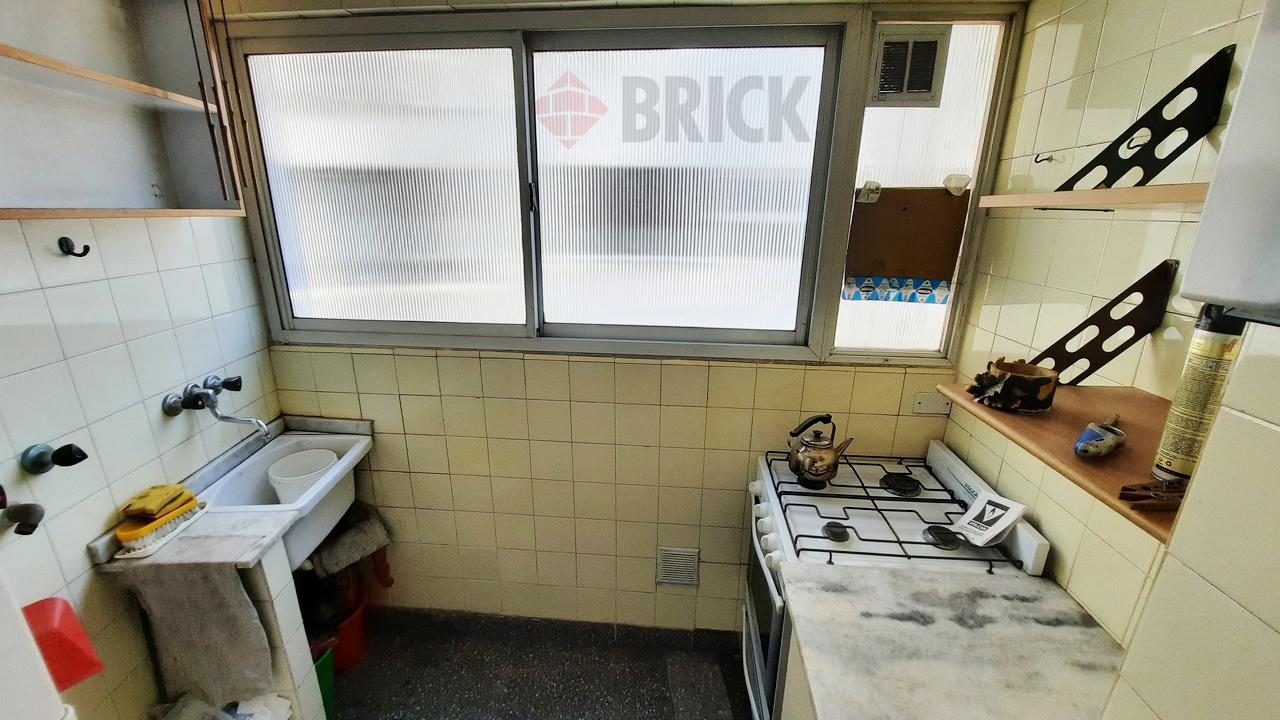 ALBERDI, JUAN B., AV. al 1500 Piso 8 22