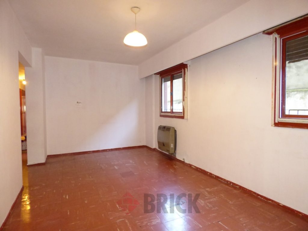 ALVAREZ, DONATO, T. GRAL. al 1400 Piso 1 4