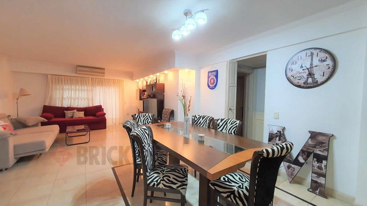 PUEYRREDON, AV. al 1300 Piso 9 2