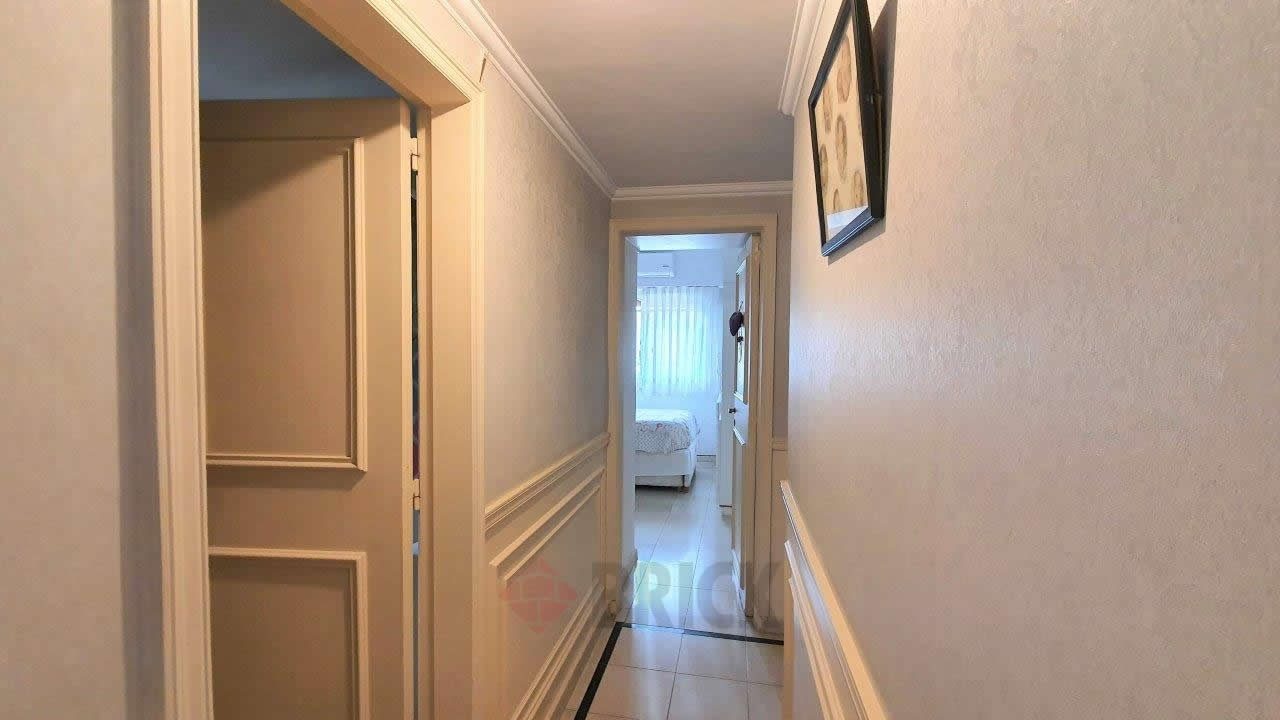 PUEYRREDON, AV. al 1300 Piso 9 5