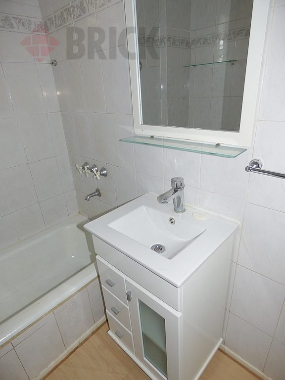 NEUQUEN al 1000 Piso 5 14