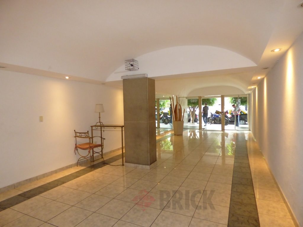 NEUQUEN al 1000 Piso 5 25