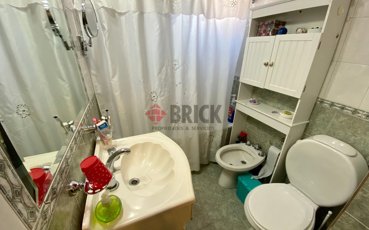 Jonas Salk al 4200 19