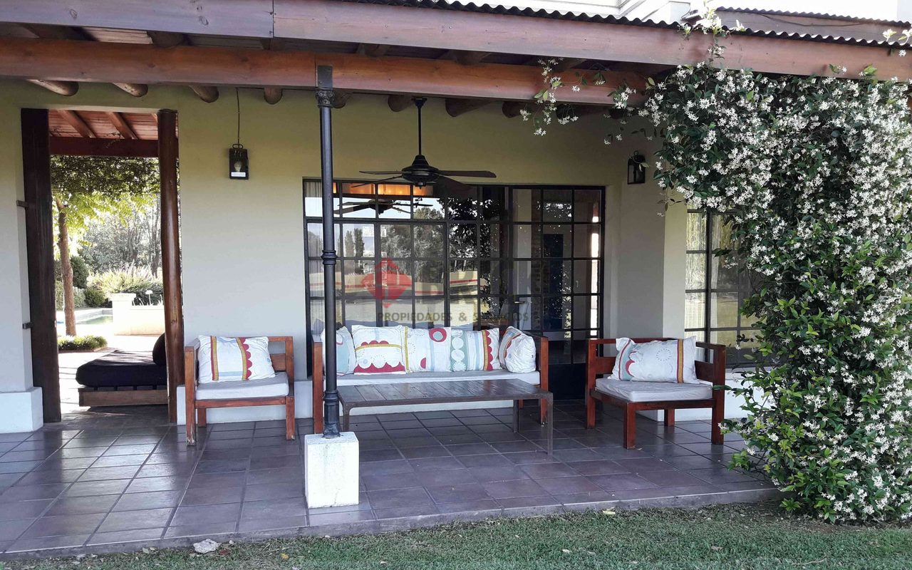 SANTA CATALINA CLUB DE CAMPO Y POLO 5