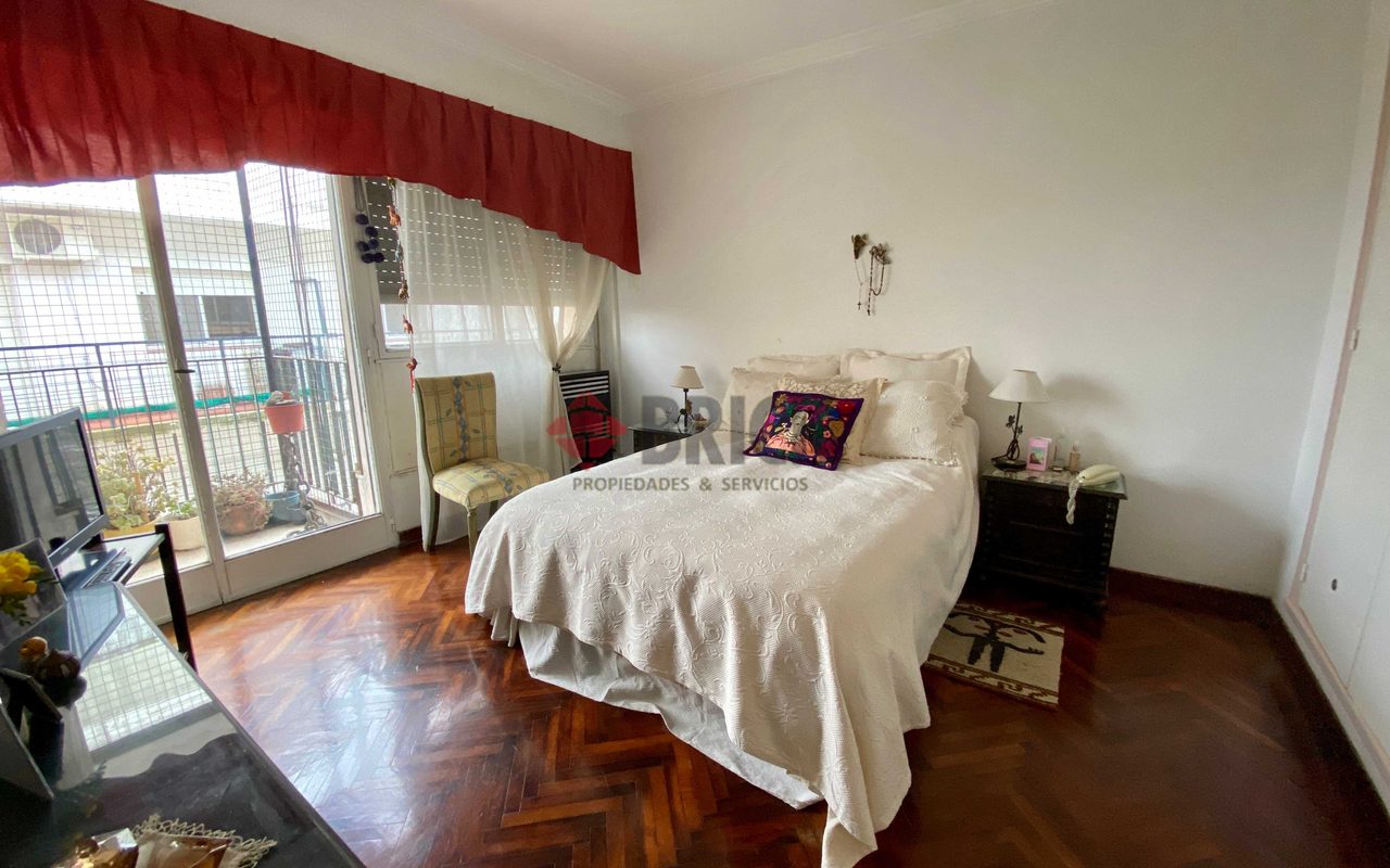 19 DE MARZO al 100 Piso 7 B 11