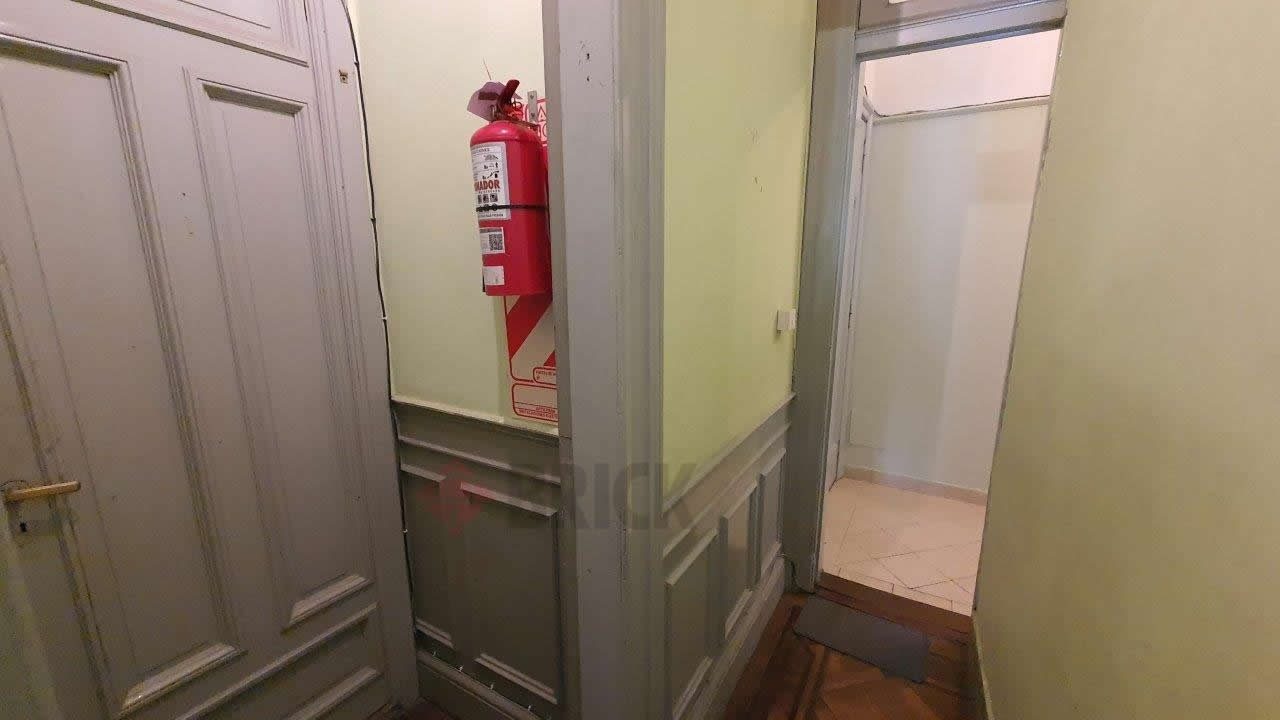 SAN JOSE al 300 Piso 4 18