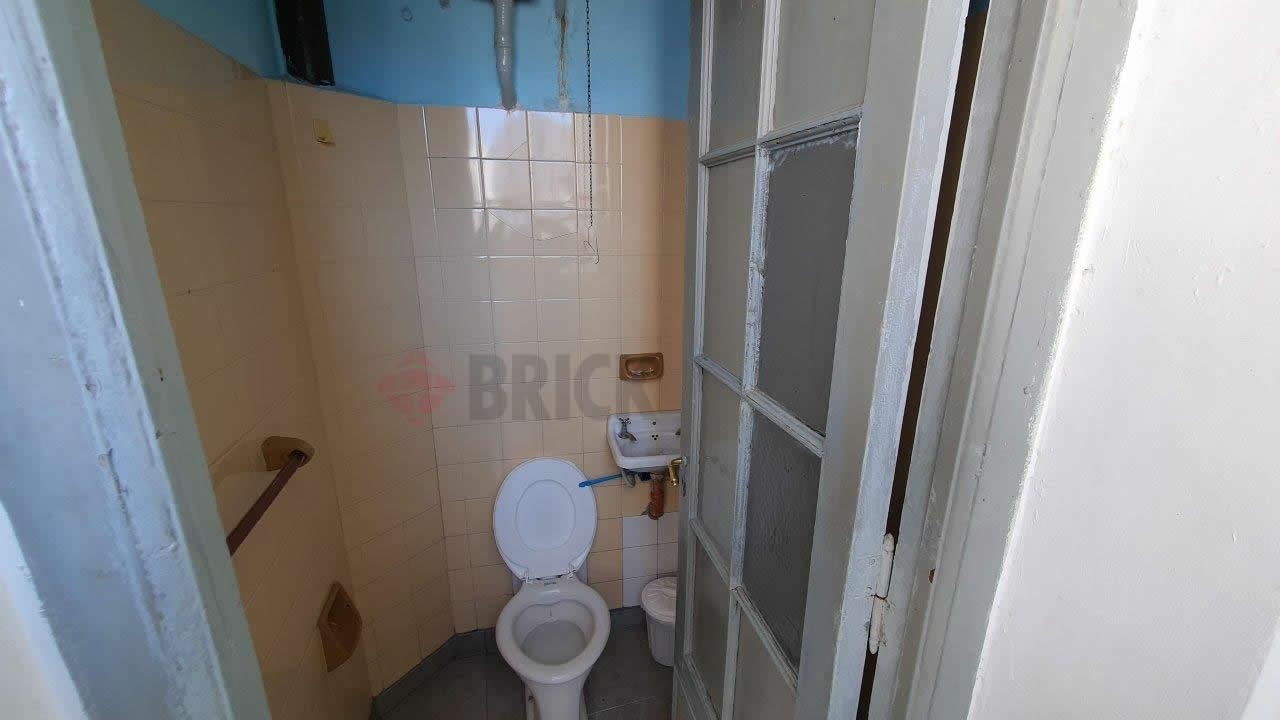 SAN JOSE al 300 Piso 4 24