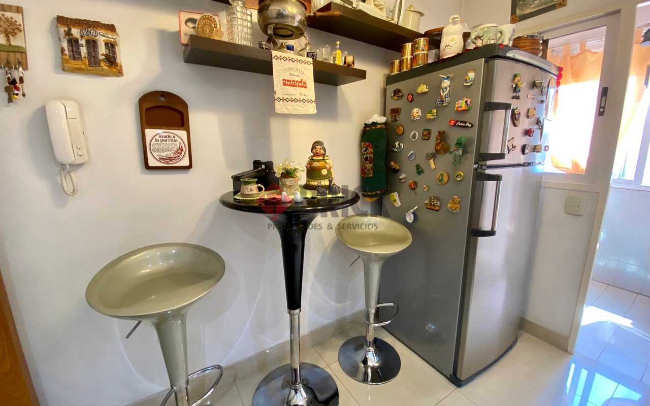 LAS HERAS al 100 Piso 6 7