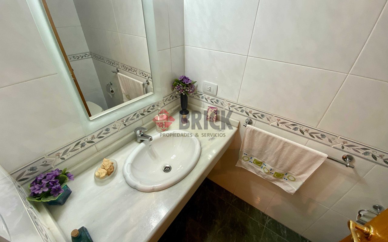 LAS HERAS al 100 Piso 6 14