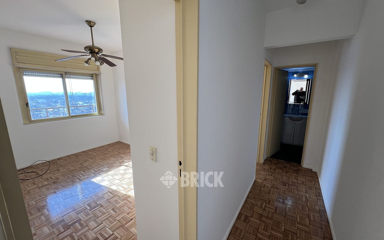 GENERAL PAZ, AV. al 1100 Piso 18 10