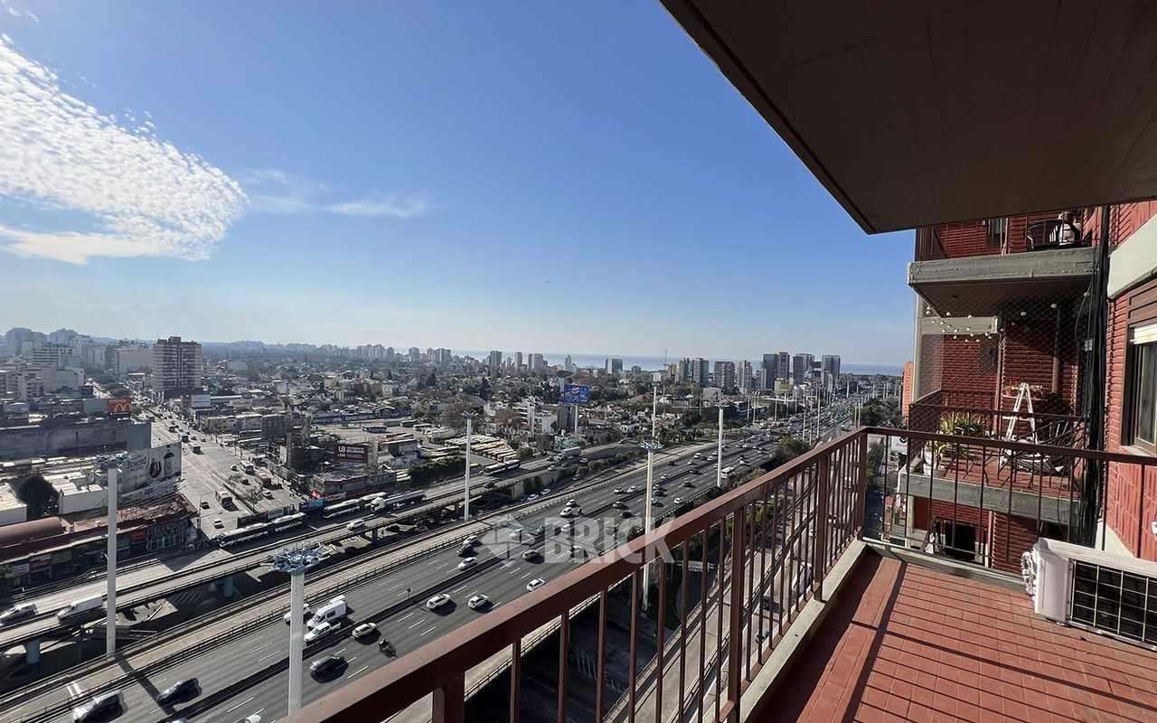 GENERAL PAZ, AV. al 1100 Piso 18 7