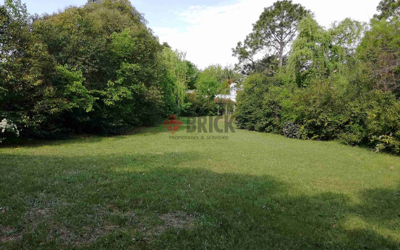 GOLFERS COUNTRY CLUB 3