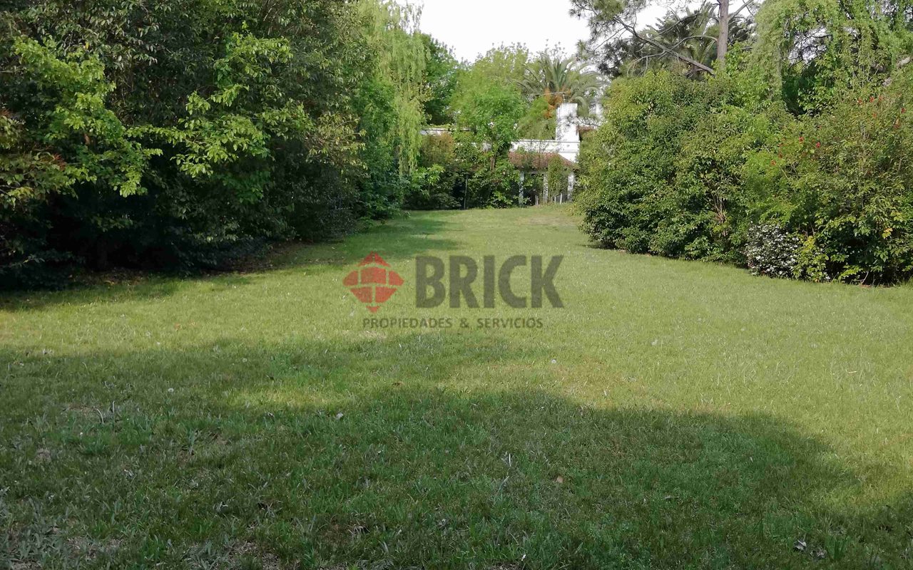 GOLFERS COUNTRY CLUB 2