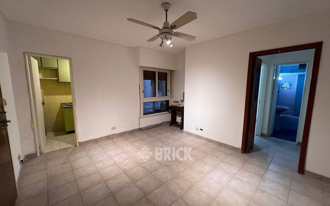 MARECHAL, LEOPOLDO al 1300 Piso 3 1