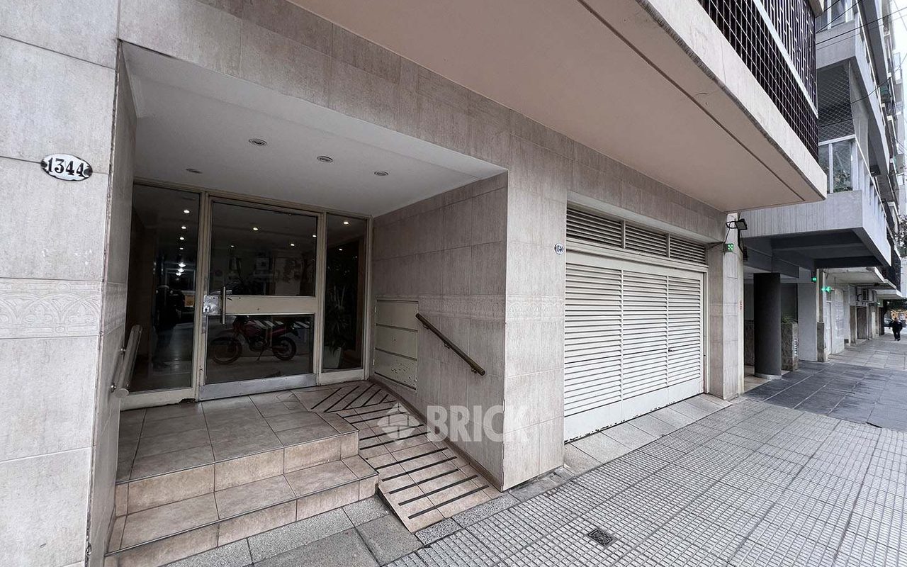 MARECHAL, LEOPOLDO al 1300 Piso 3 10