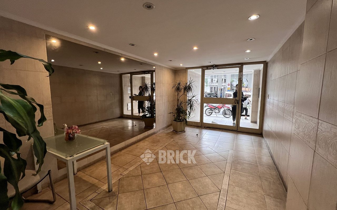 MARECHAL, LEOPOLDO al 1300 Piso 3 9