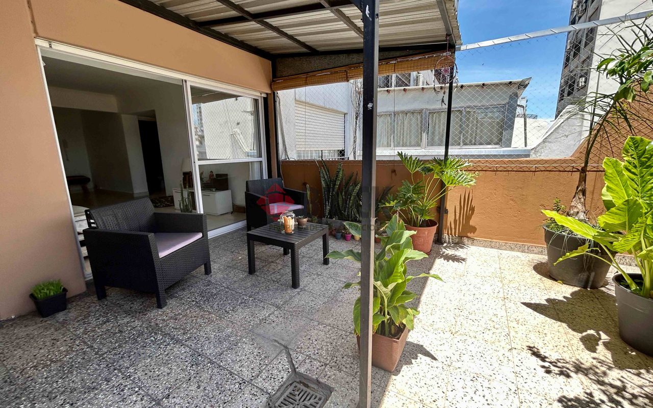 AV. RIVADAVIA al 13800 Piso 1 3