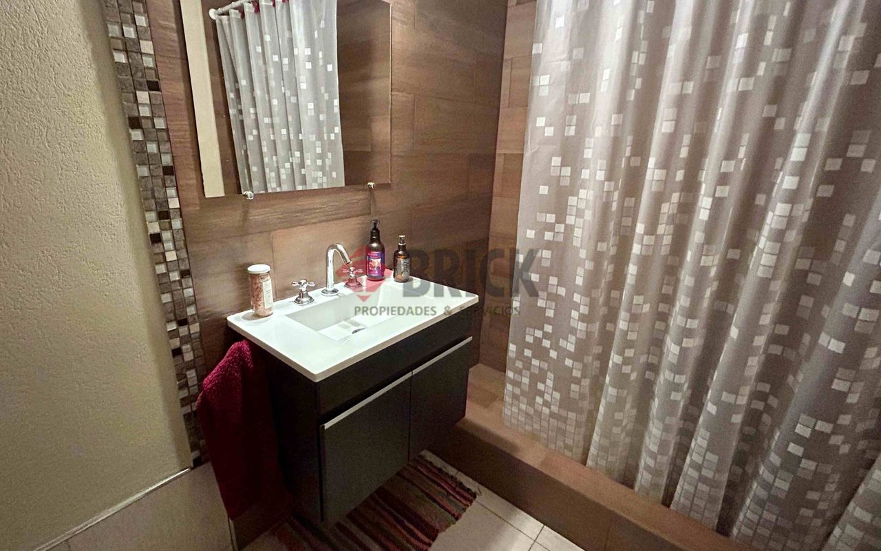 AV. RIVADAVIA al 13800 Piso 1 9