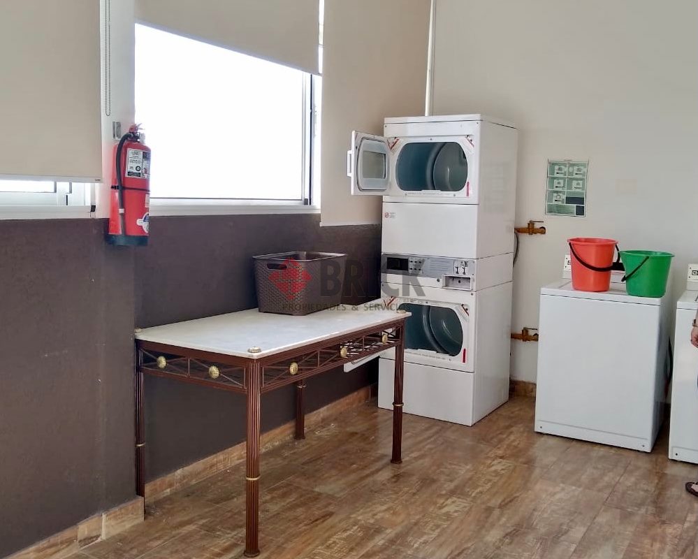 AV. RIVADAVIA al 13800 Piso 1 12