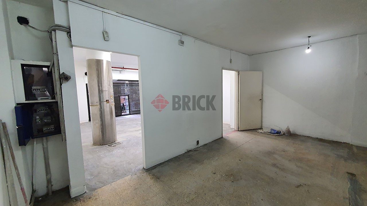 LAS HERAS, AV. al 2600 2