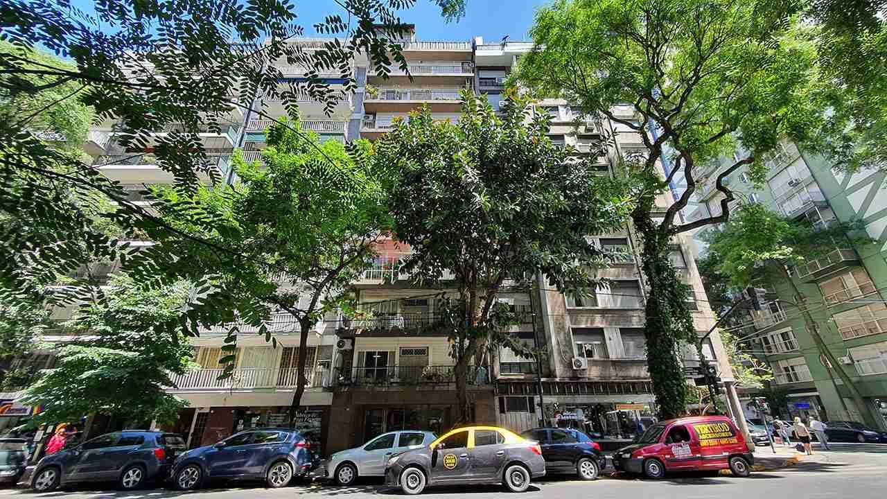 CNEL. DIAZ, AV. al 1700 Piso 4 20