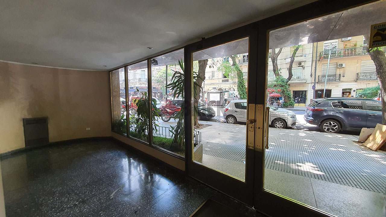 CNEL. DIAZ, AV. al 1700 Piso 4 18