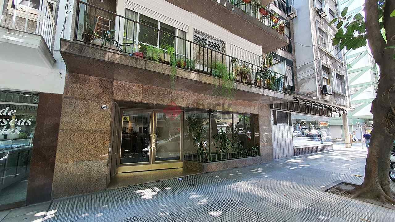 CNEL. DIAZ, AV. al 1700 Piso 4 19