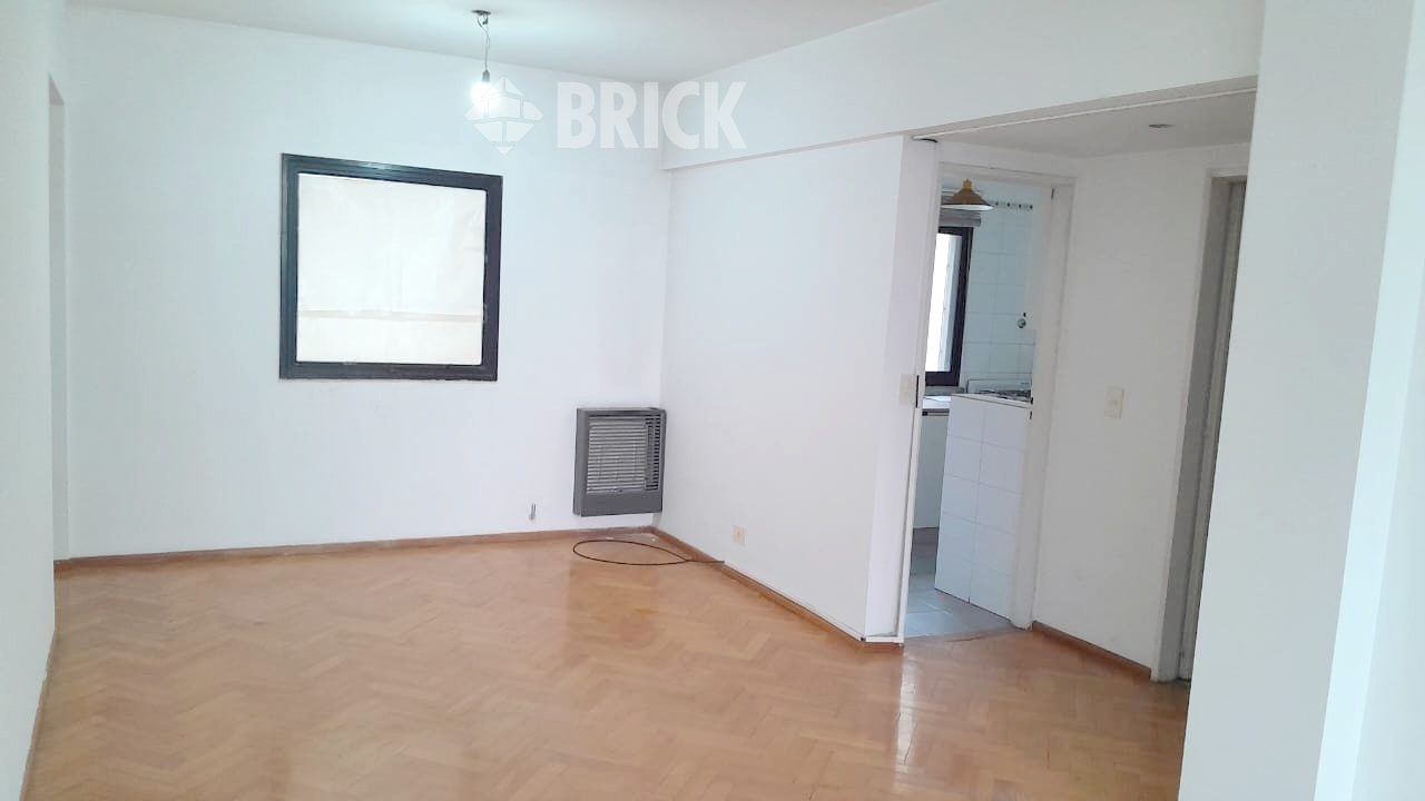 ALSINA, ADOLFO al 2600 Piso 4 3