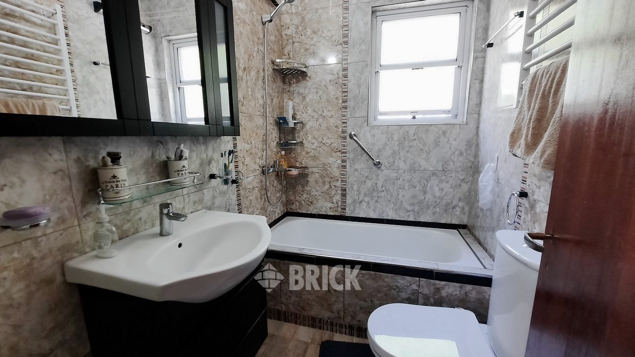 AVELLANEDA, AV. al 2400 Piso 2 12