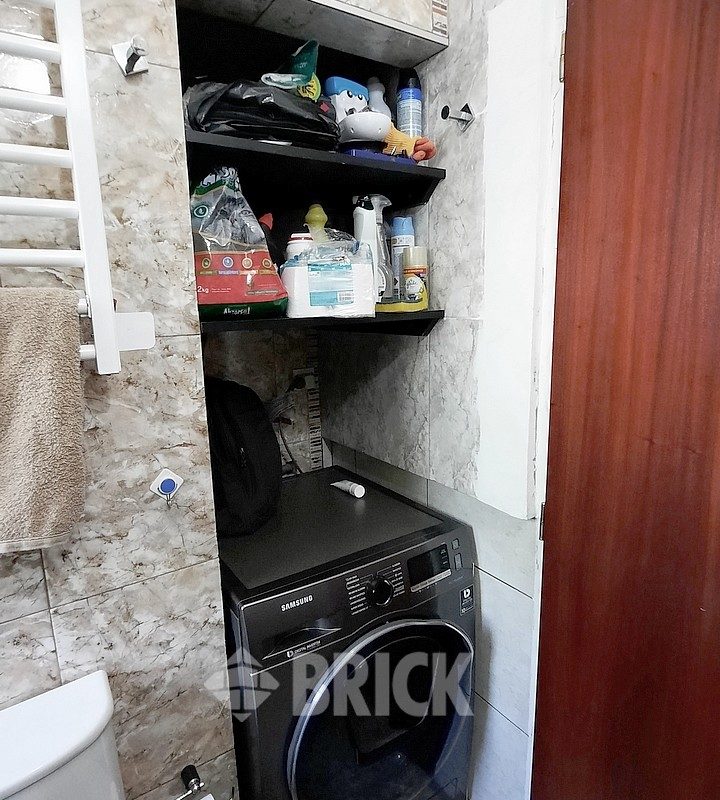 AVELLANEDA, AV. al 2400 Piso 2 14