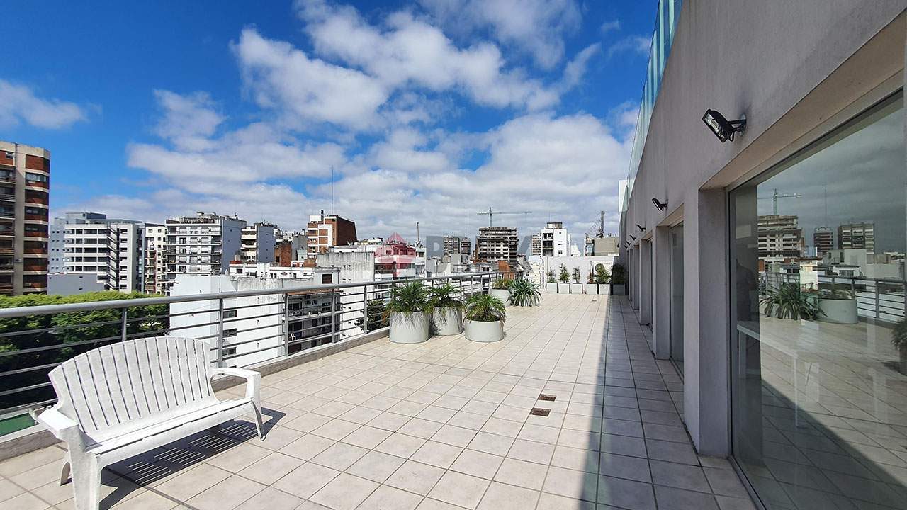 HERNANDEZ, JOSE al 2200 Piso 3 30