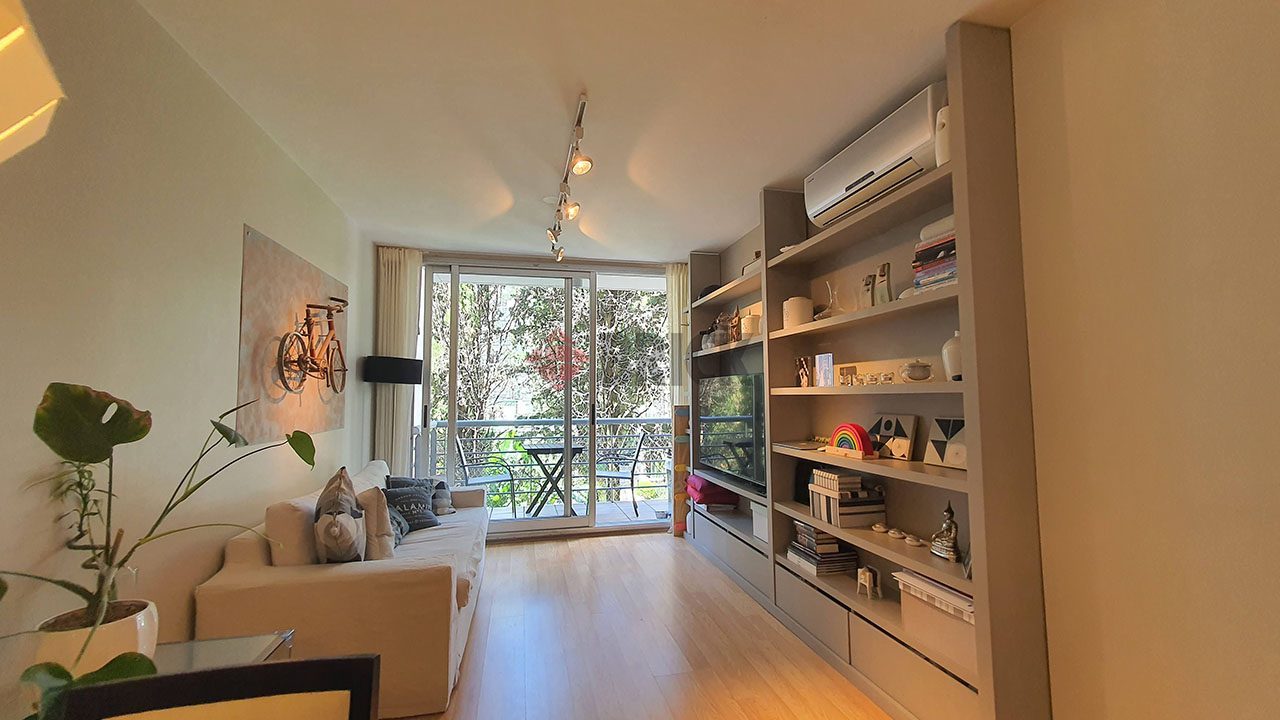 HERNANDEZ, JOSE al 2200 Piso 3 1