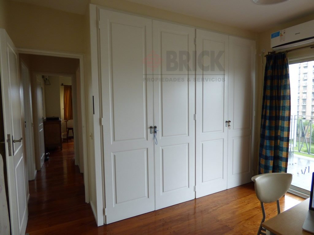 HUSARES al 2200 Piso 5 26